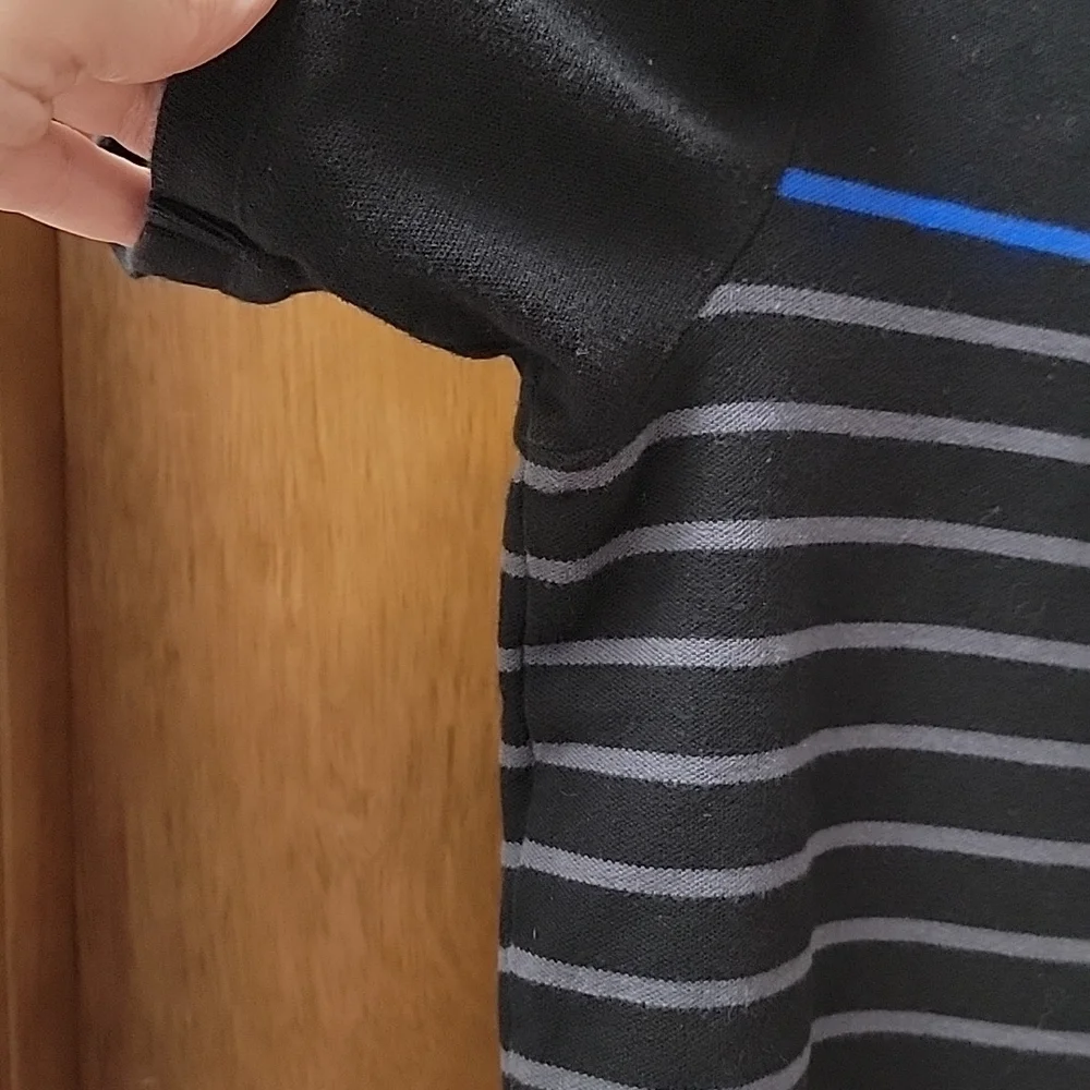 Calvin Klein body fit Polo type shirt size medium. - Picture 5 of 5